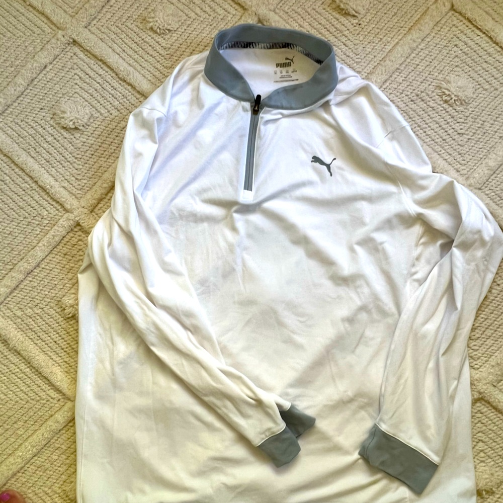 Men’s Puma Pull Over -Size XL